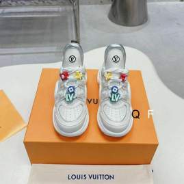 Picture of Louis Vuitton Shoes _SKULVsz36-40TF012012580